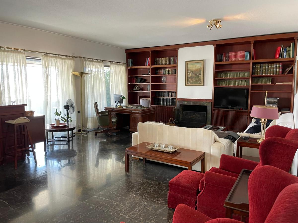 360 Penthouse, Panoramic View
